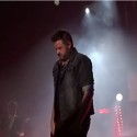 Watch: Randy Houser Ejects Rowdy Fan From Show [VIDEO]