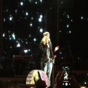 Watch Miranda Lambert Destroy Beach Ball At Concert [VIDEO]