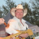Tracy Lawrence Plays CEFCU Stage Friday, July 15 [Video]