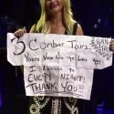 Miranda Lambert Brought To Tears On Stage By Sign In Crowd [VIDEO]