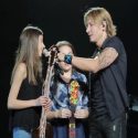 Keith Urban Brings Young Fan On Stage To Sing [VIDEO]