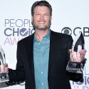 Blake Shelton to Perform at People’s Choice Awards